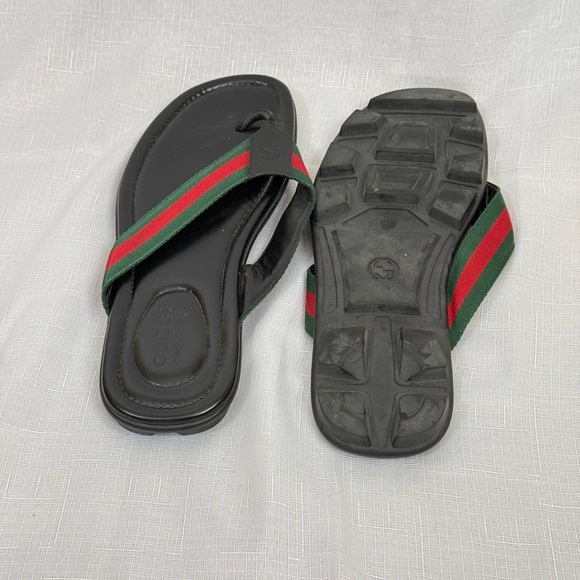 Gucci Black Sandals with Red and Green Stripes - Picture 4 of 4